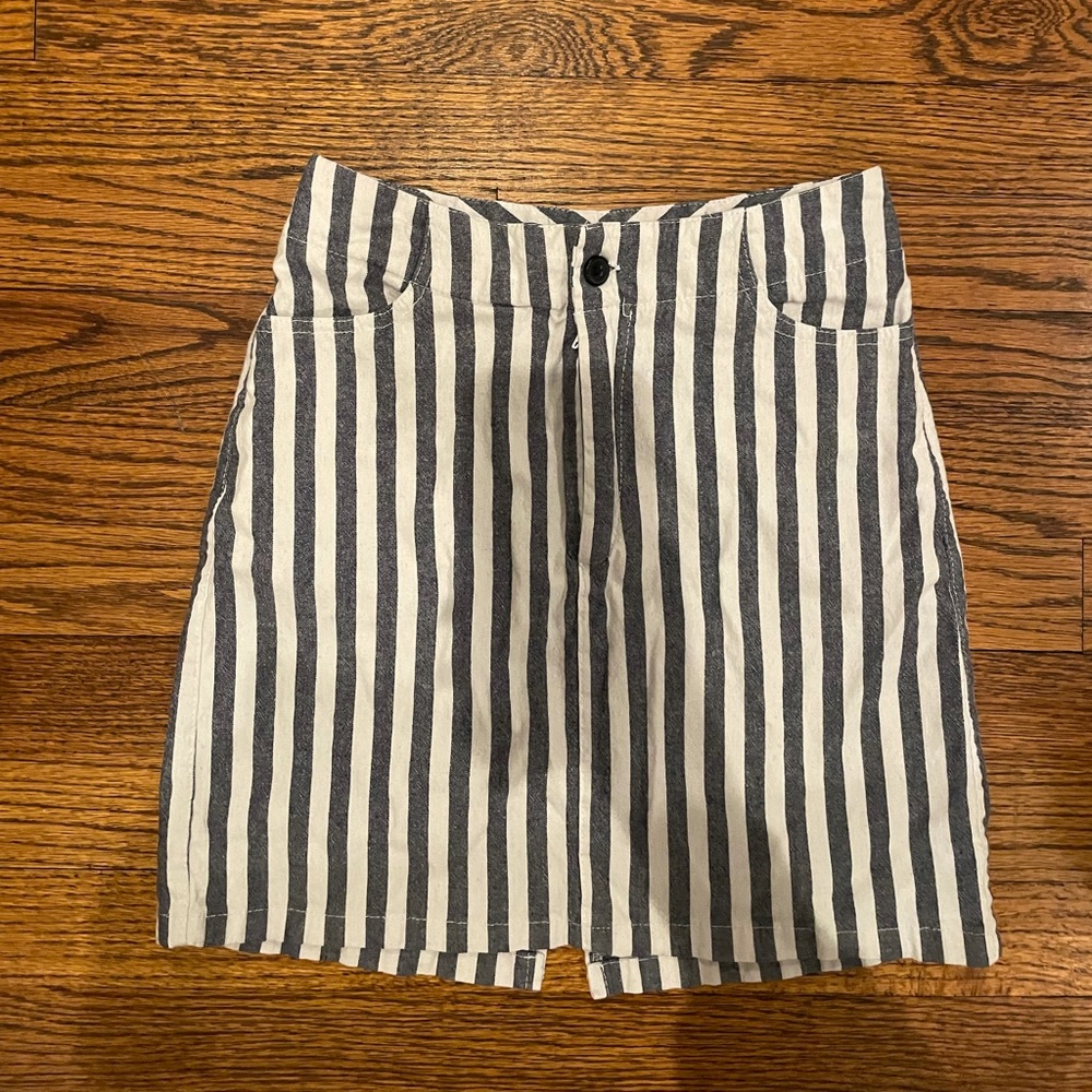Blue and white stripped skirt